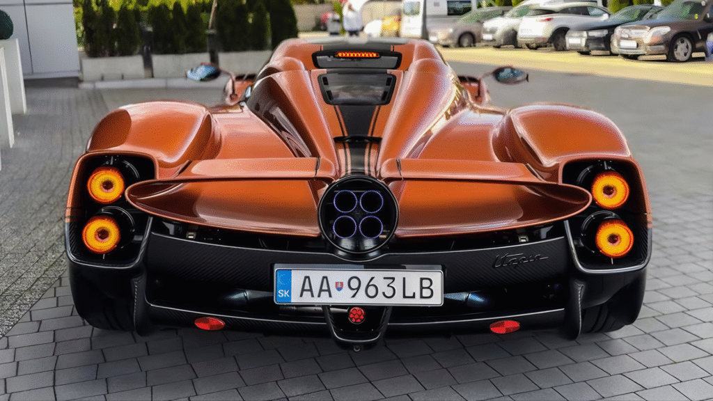 Pagani Utopia